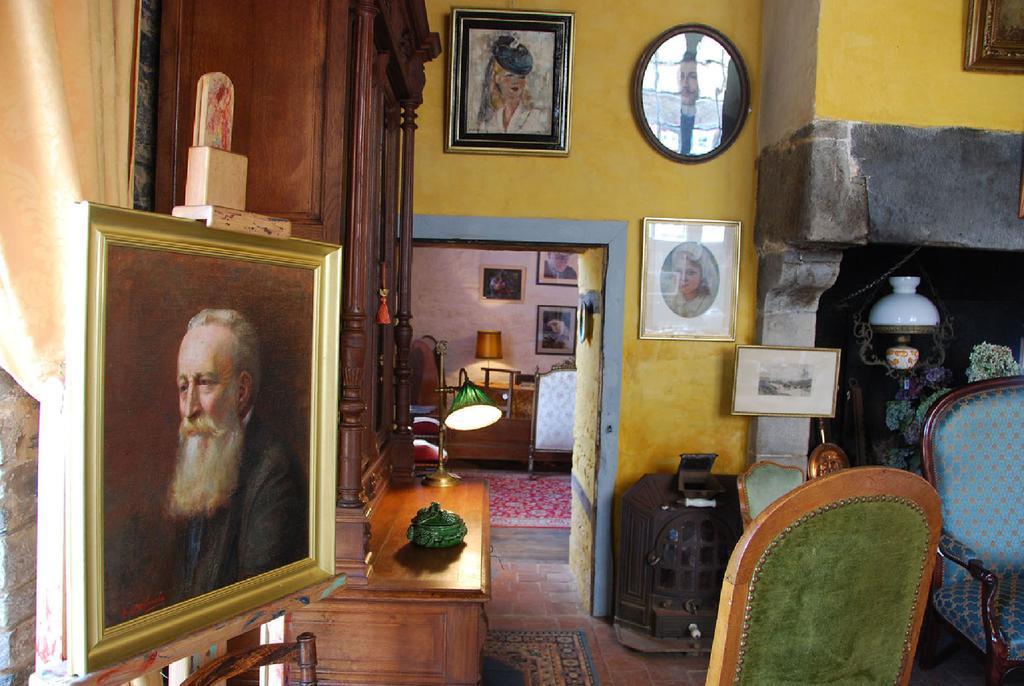 Bourg-des-Comptes Chateau Du Boschet B&B 외부 사진